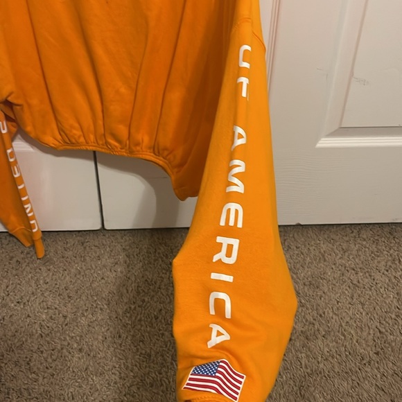 NASA cropped pullover / size Medium - Picture 2 of 6